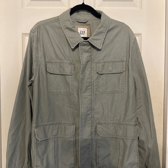 GAP Jackets & Blazers - GAP Women’s green utility jacket